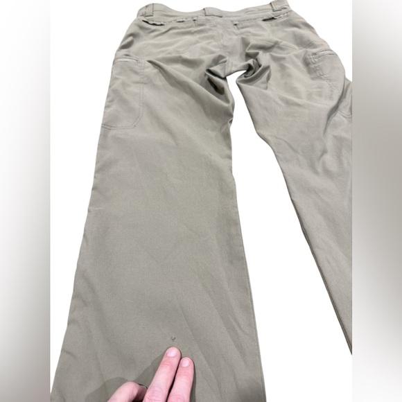 Wrangler Men’s Pants Khaki Olive - Picture 15 of 15